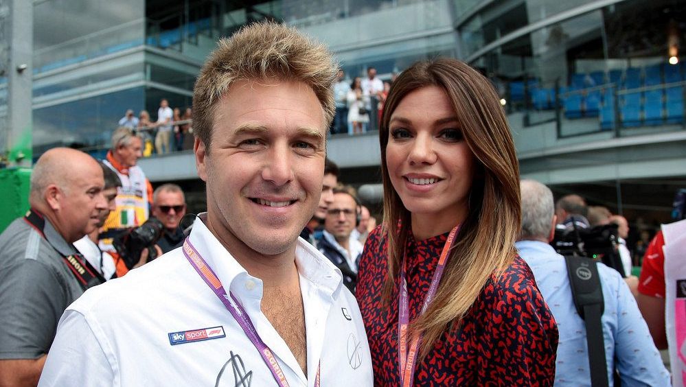 Otoč se! Tyhle holky otestovat nemůžu. Sexistické vtipy přišly televizní experty draho